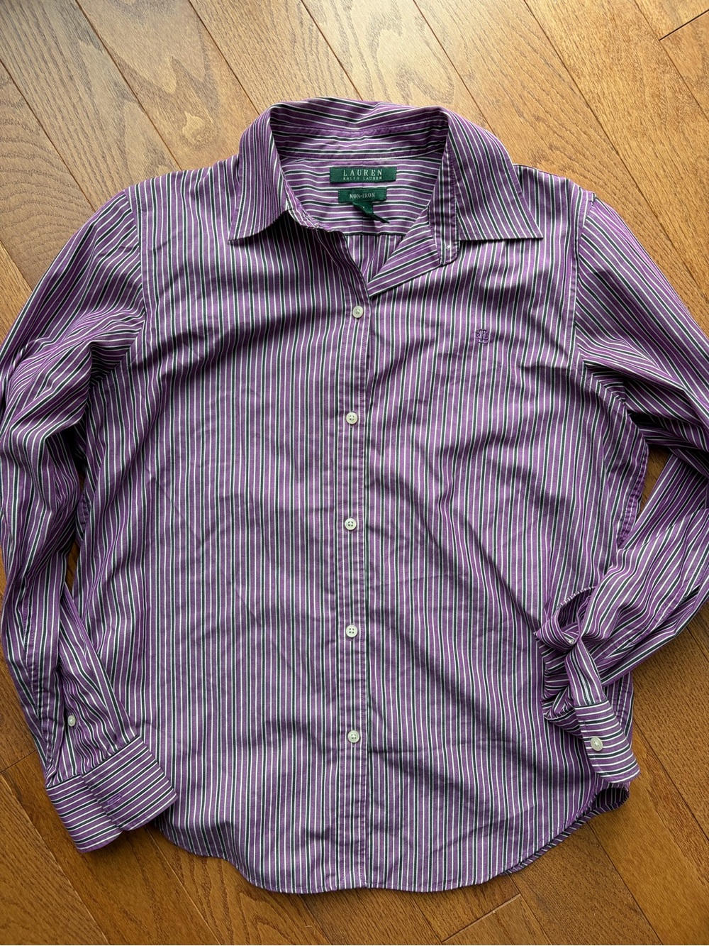 Vintage women’s Lauren Ralph Lauren Purple Striped monogram Button-Down Shirt